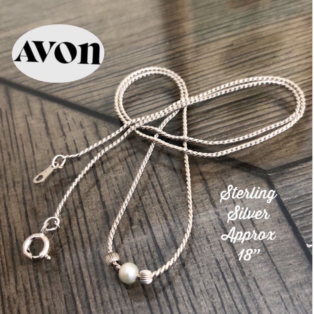 Vintage AVON Sterling Silver & Pearl Necklace